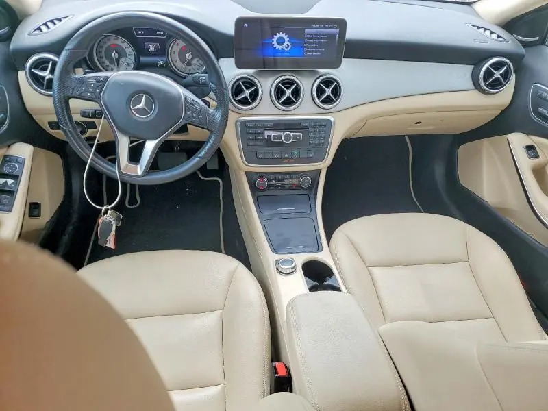 2015 MERCEDES-BENZ GLA 250  