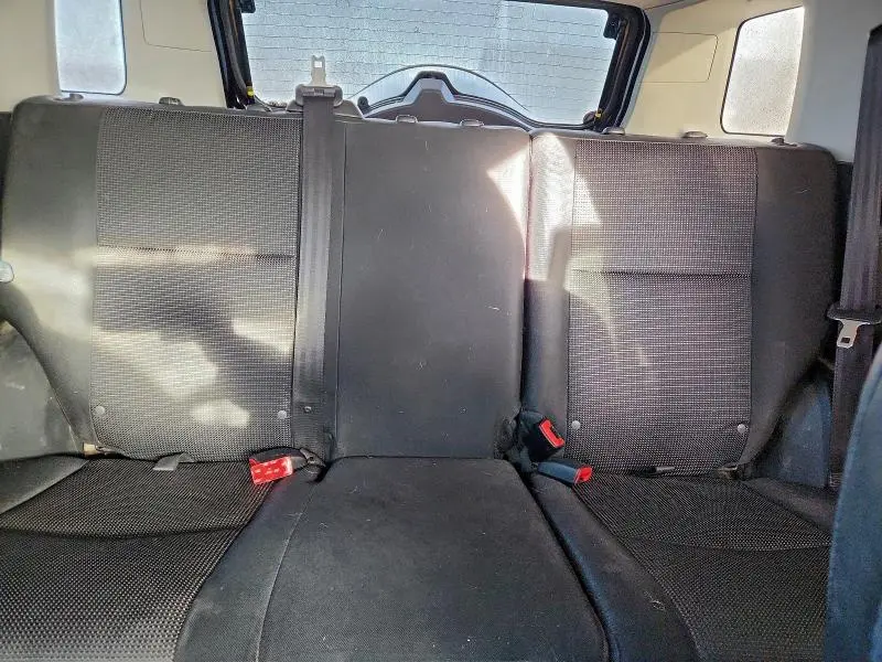 2010 TOYOTA FJ CRUISER   