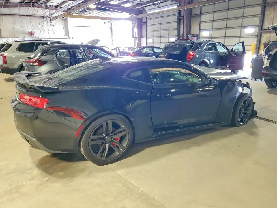 2017 CHEVROLET CAMARO LT  