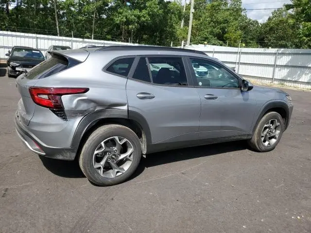 2025 CHEVROLET TRAX 1LT