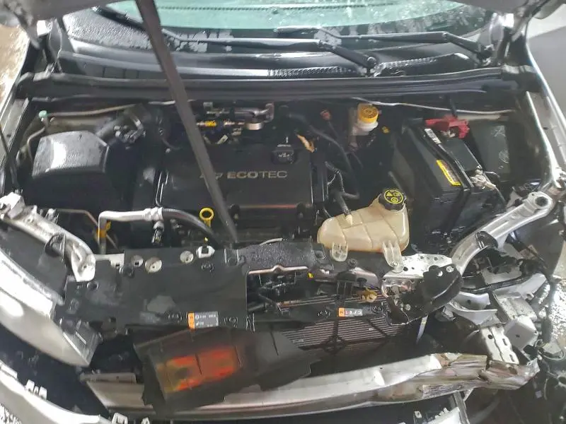 2017 CHEVROLET SONIC LT  