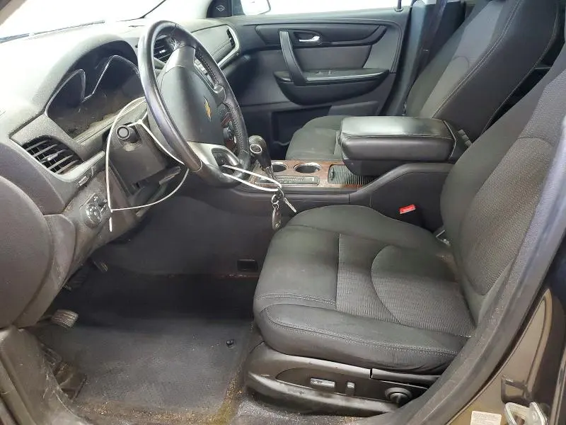 2013 CHEVROLET TRAVERSE LT  