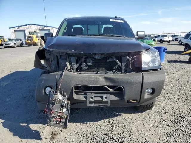 2014 NISSAN TITAN S  