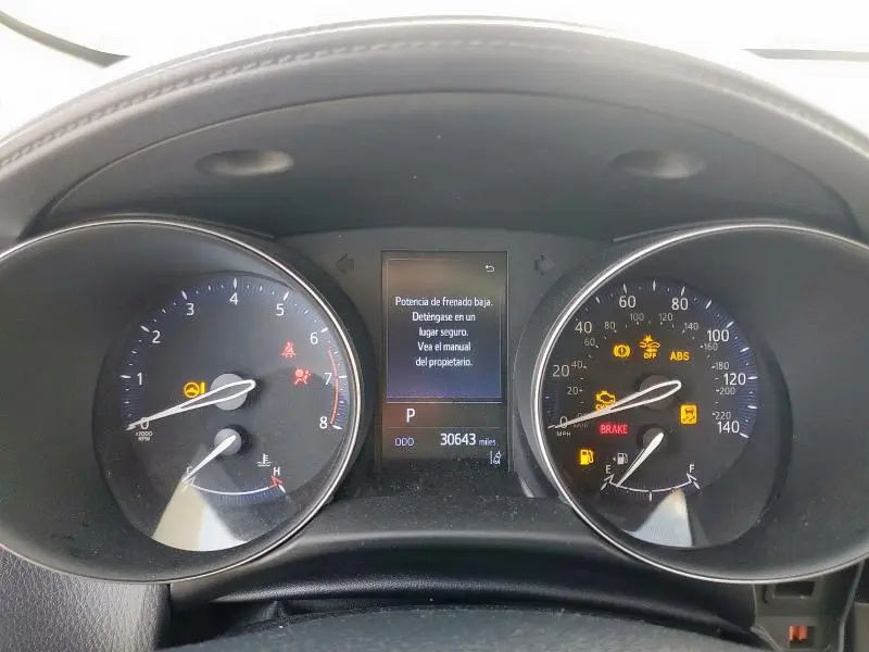 2020 TOYOTA C-HR XLE