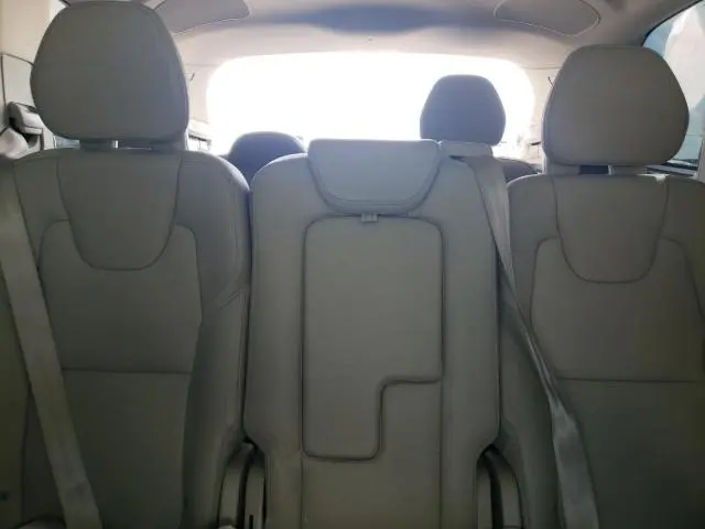 2017 VOLVO XC90 T6  