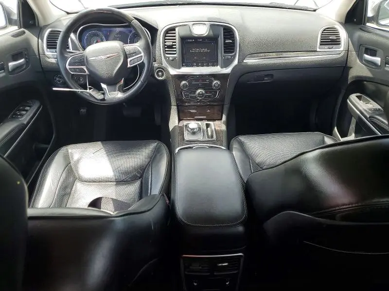 2020 CHRYSLER 300 LIMITED  