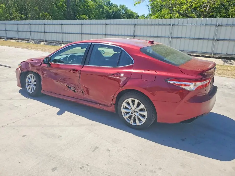 2020 TOYOTA CAMRY LE  