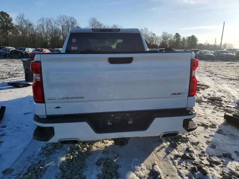 2021 CHEVROLET SILVERADO K1500 RST  