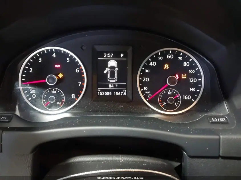 2013 VOLKSWAGEN TIGUAN S