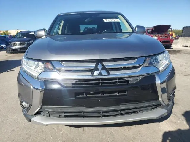2017 MITSUBISHI OUTLANDER SE