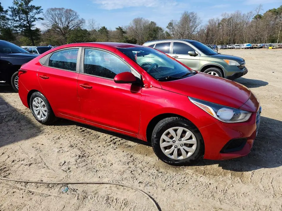 2018 HYUNDAI ACCENT SE  