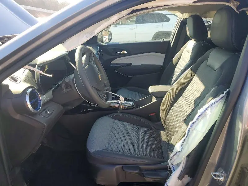 2025 CHEVROLET TRAX 1LT  