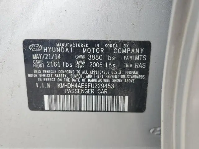 2015 HYUNDAI ELANTRA SE  