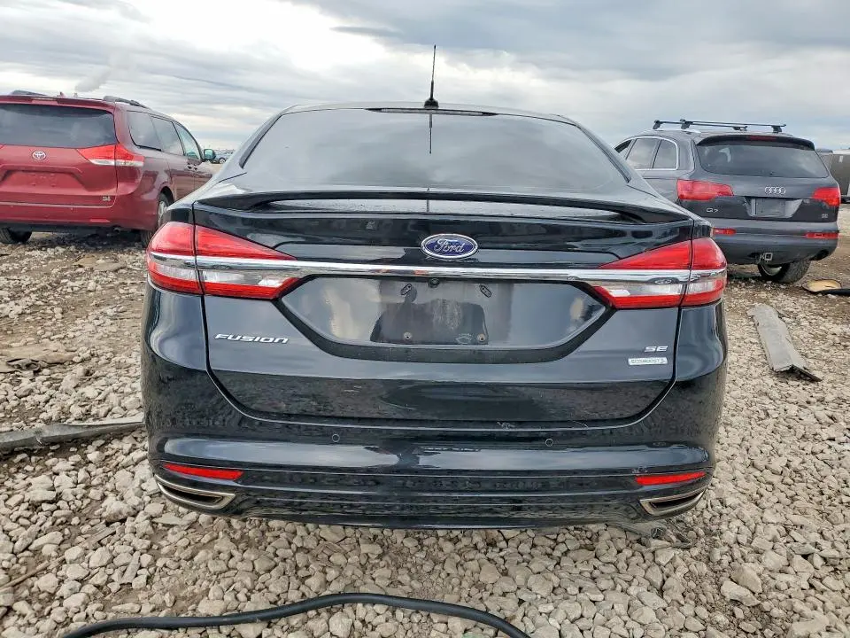 2017 FORD FUSION SE  