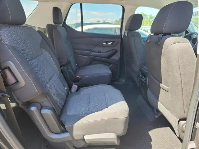 2018 CHEVROLET TRAVERSE LT  