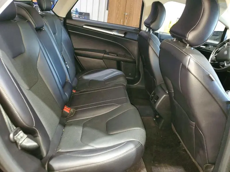 2017 FORD FUSION TITANIUM  