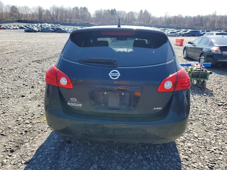 2010 NISSAN ROGUE S  