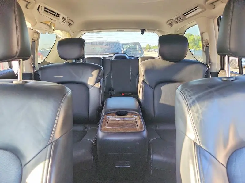 2015 INFINITI QX80 BASE  