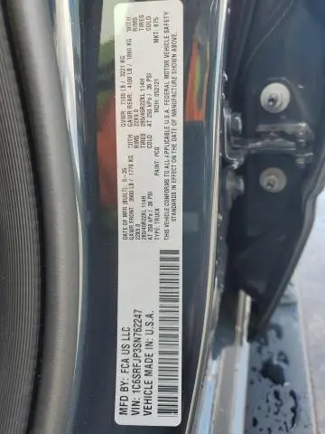 2025 RAM 1500 LARAMIE