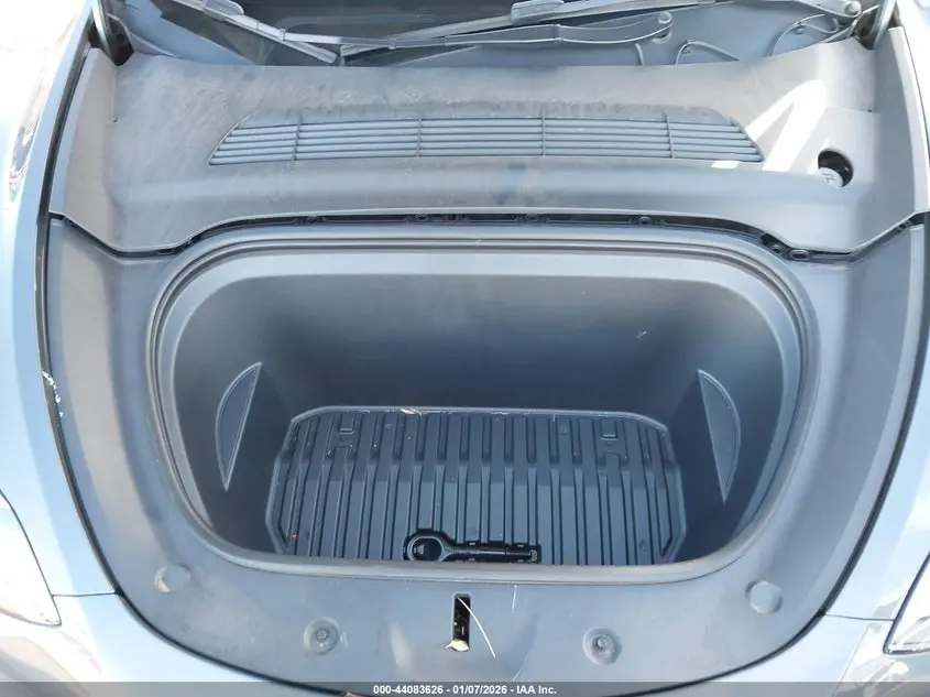 2023 TESLA MODEL Y AWD/LONG RANGE DUAL MOTOR ALL-WHEEL DRIVE