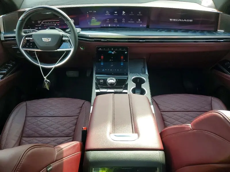 2026 CADILLAC ESCALADE LUXURY  