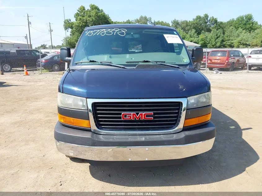2012 GMC SAVANA 3500 LT