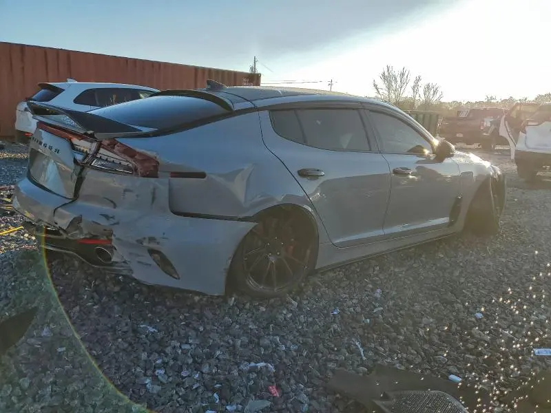 2022 KIA STINGER GT1  