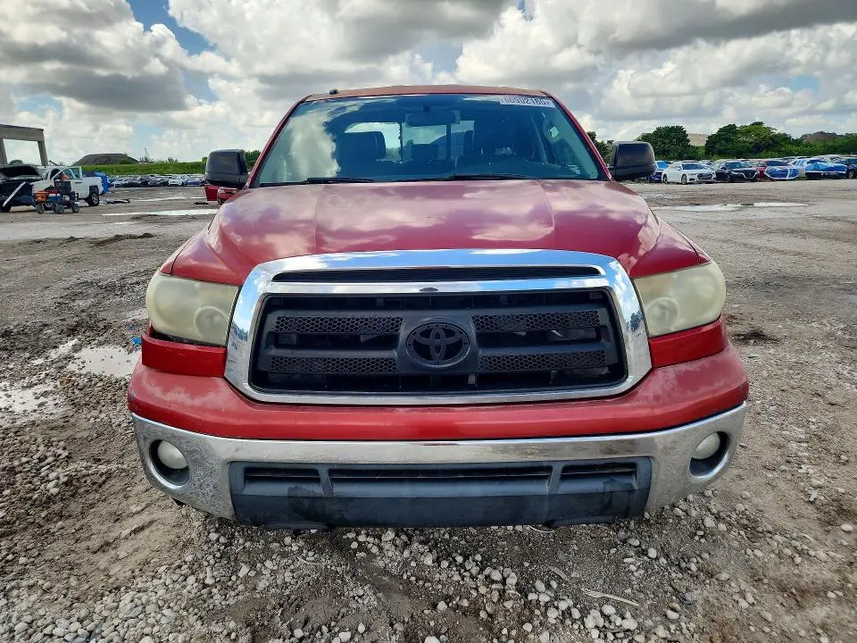 2011 TOYOTA TUNDRA DOUBLE CAB SR5  