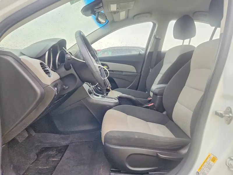 2012 CHEVROLET CRUZE LS  
