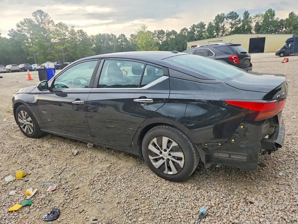 2020 NISSAN ALTIMA S  