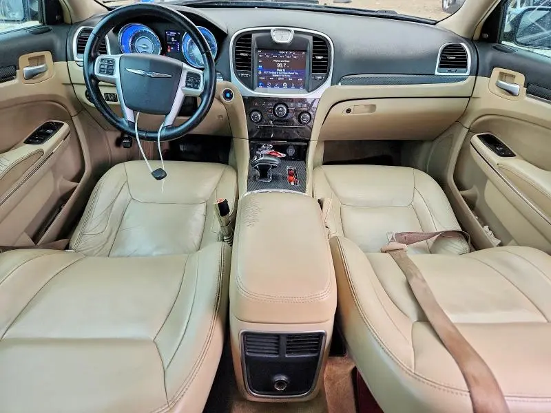 2012 CHRYSLER 300 LIMITED  