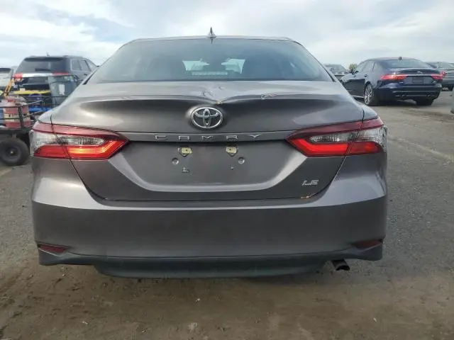 2022 TOYOTA CAMRY LE  