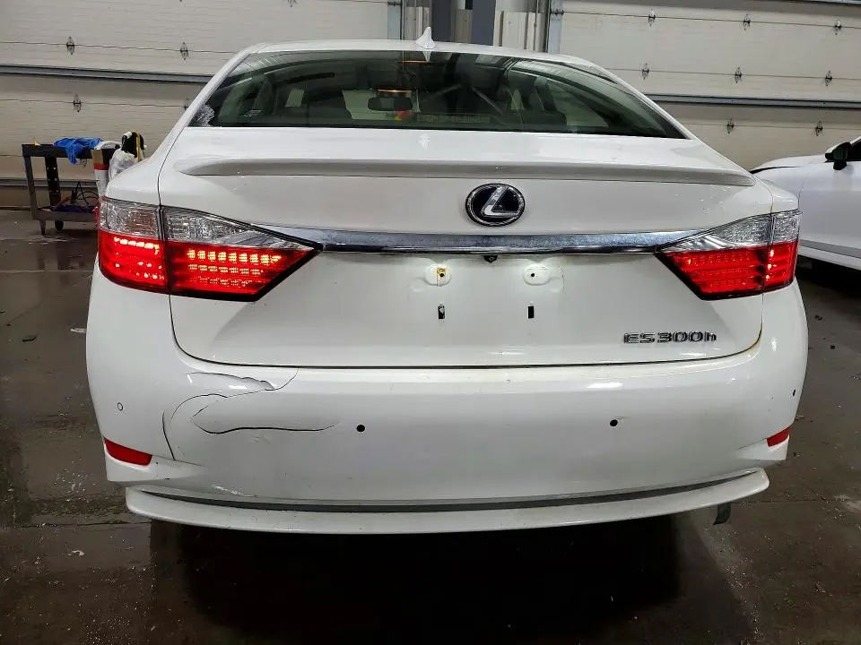2015 LEXUS ES 300H  