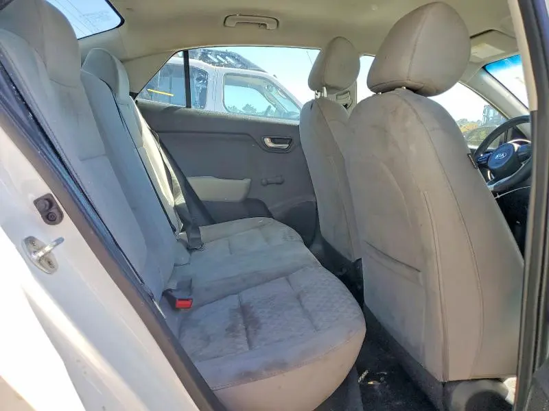 2018 KIA RIO LX  