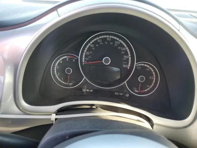 2013 VOLKSWAGEN BEETLE   