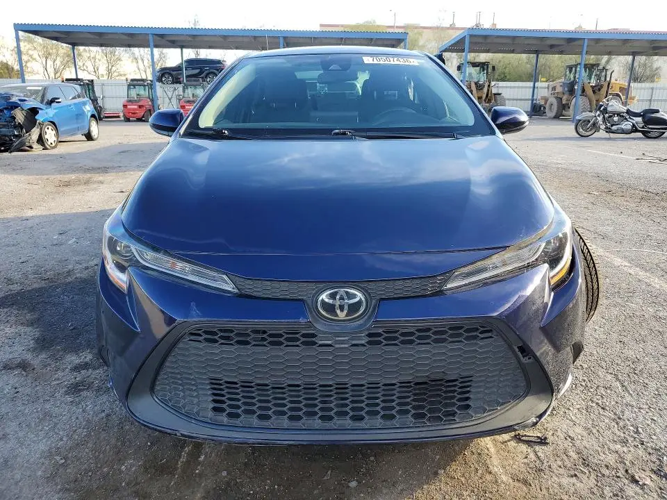 2022 TOYOTA COROLLA LE  