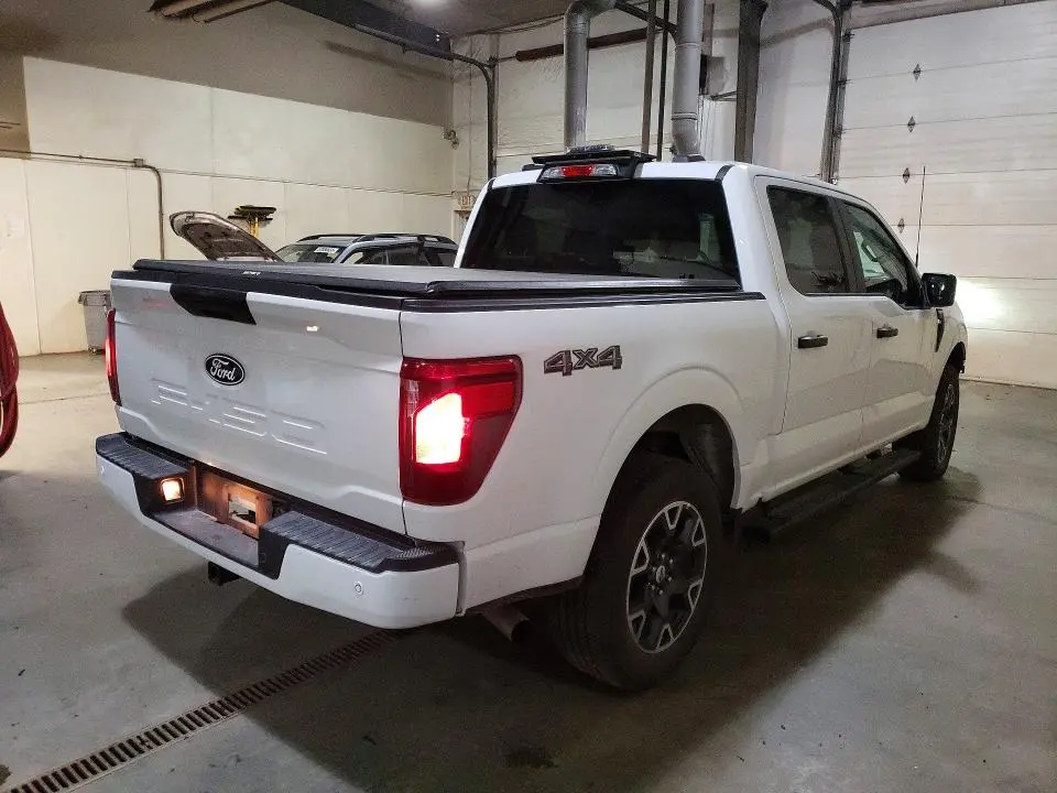 2024 FORD F150 STX  