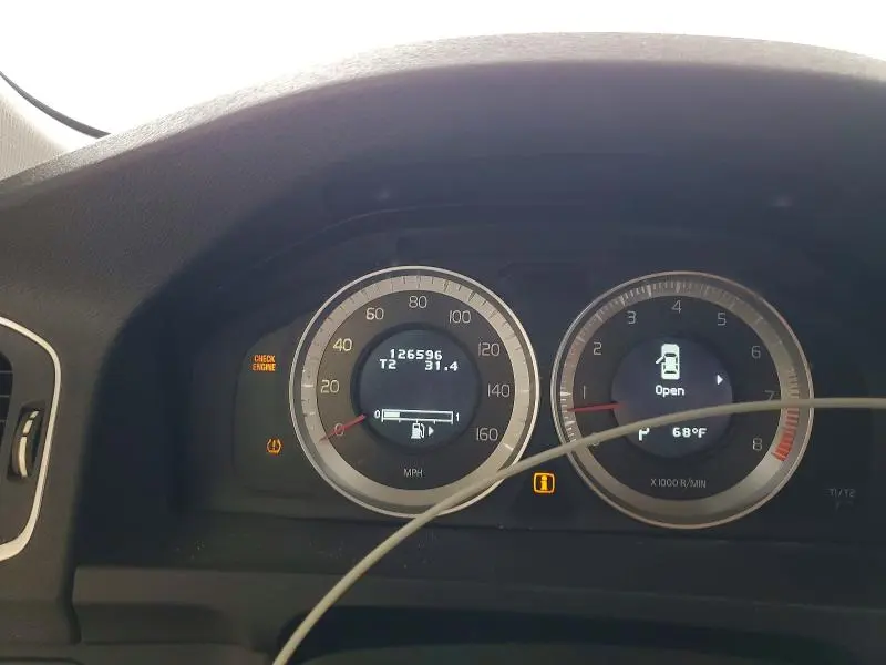 2012 VOLVO S60 T5  