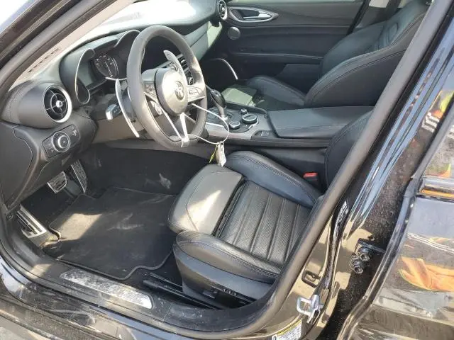 2017 ALFA ROMEO GIULIA TI Q4  