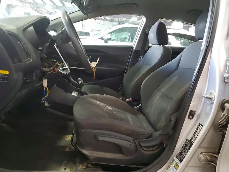 2013 KIA RIO LX  