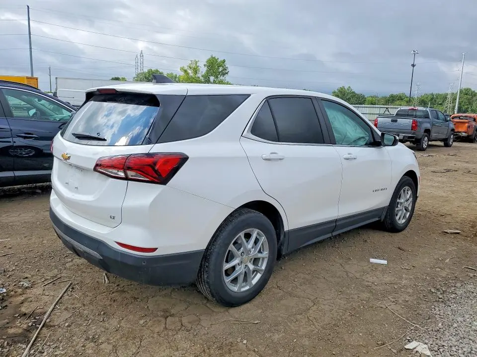 2022 CHEVROLET EQUINOX LT  