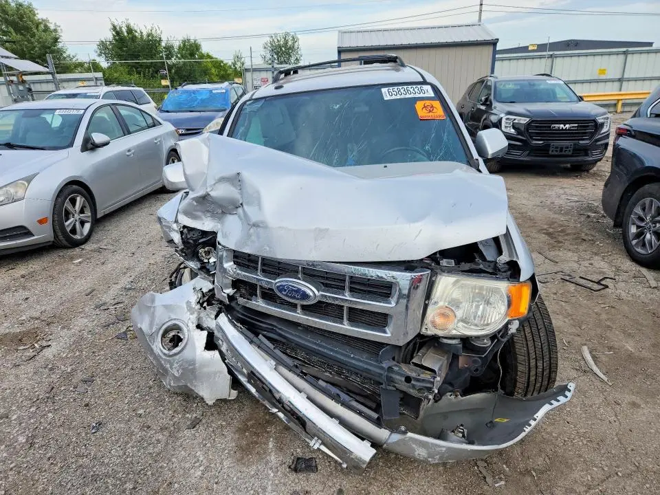 2010 FORD ESCAPE LIMITED  
