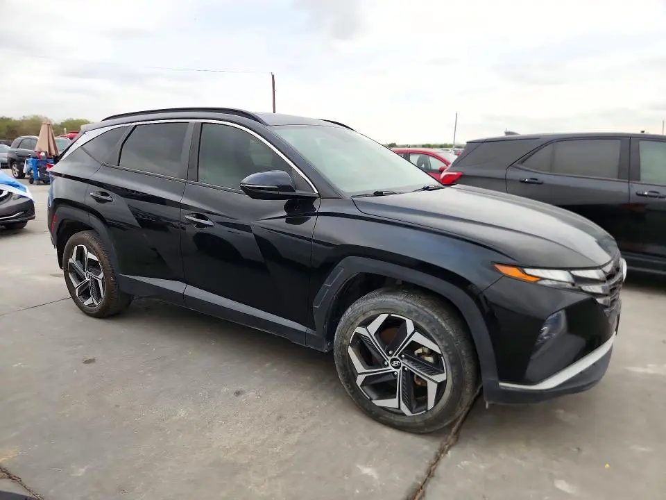 2023 HYUNDAI TUCSON SEL  