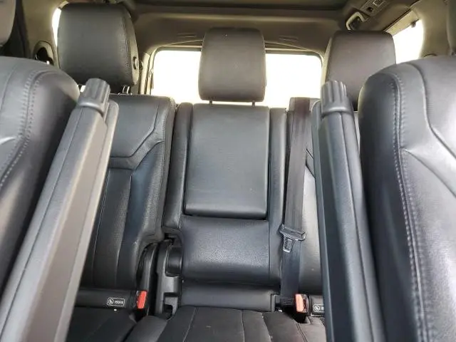 2017 LAND ROVER DISCOVERY SE  