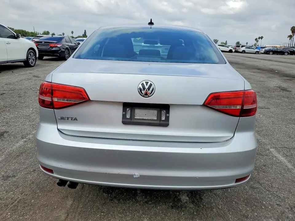 2015 VOLKSWAGEN JETTA BASE  