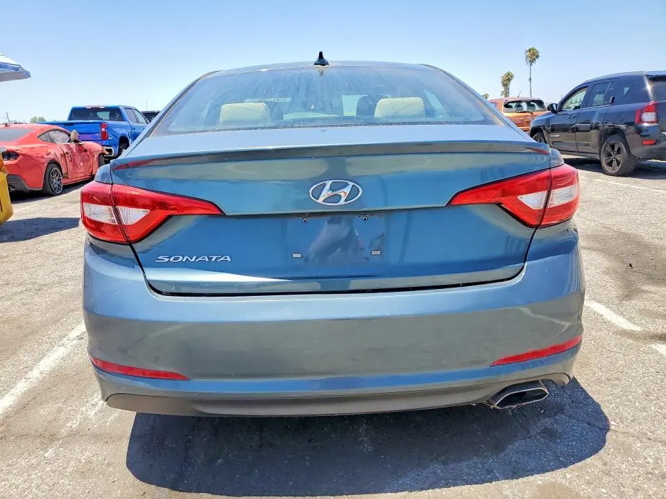 2017 HYUNDAI SONATA SE  