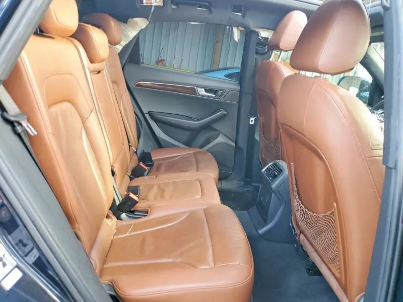 2010 AUDI Q5 PREMIUM PLUS  