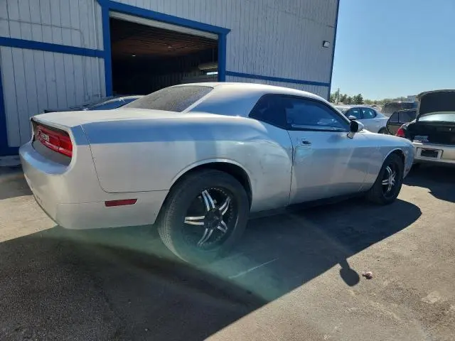 2010 DODGE CHALLENGER SE  