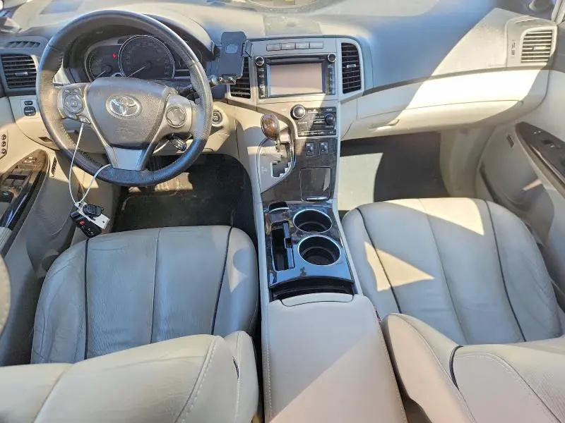 2013 TOYOTA VENZA XLE  