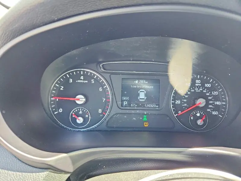 2020 KIA SORENTO S  